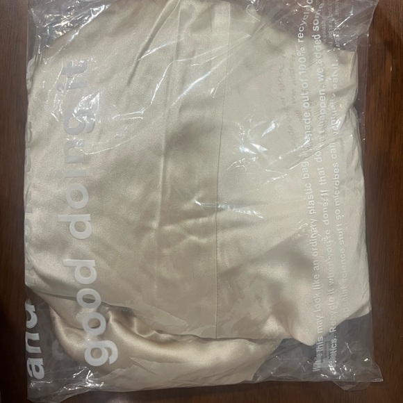 Reformation Wyn Silk Dress - Picture 7 of 8